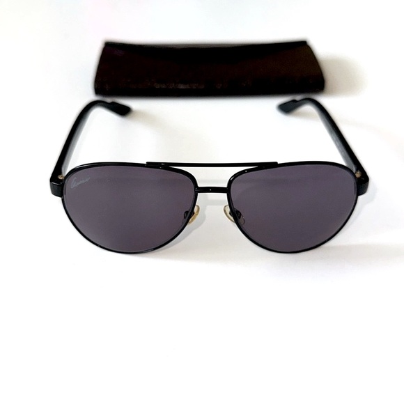 Gucci | Shiny Black Aviator Sunglasses - Picture 2 of 9